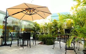 Travelbee Fuente Inn